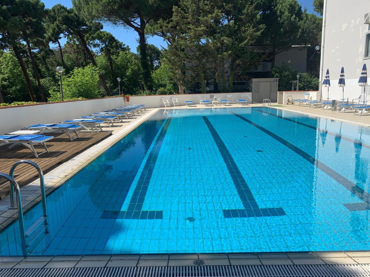 G&D Hotel Deanna Pool&Brunch Milano Marittima Ngoại thất bức ảnh