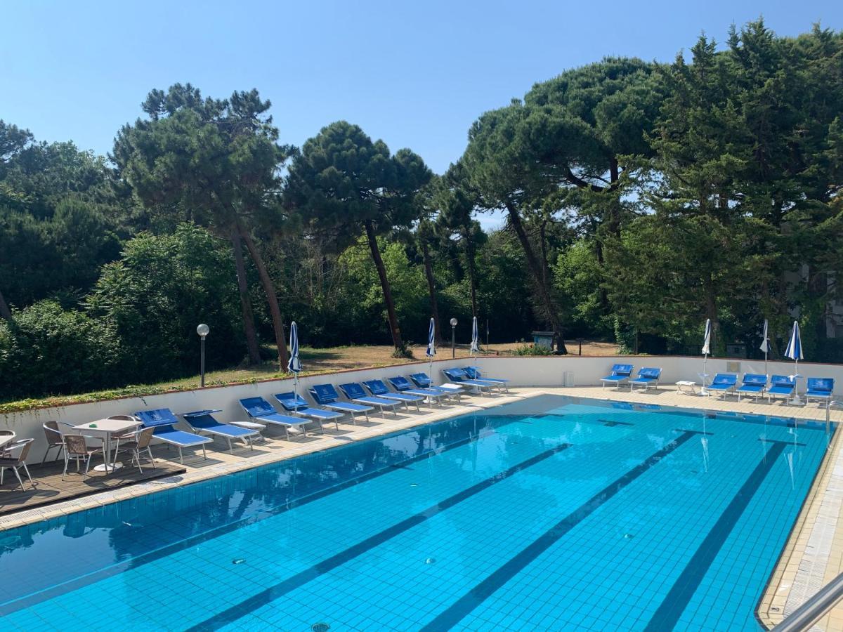 G&D Hotel Deanna Pool&Brunch Milano Marittima Ngoại thất bức ảnh