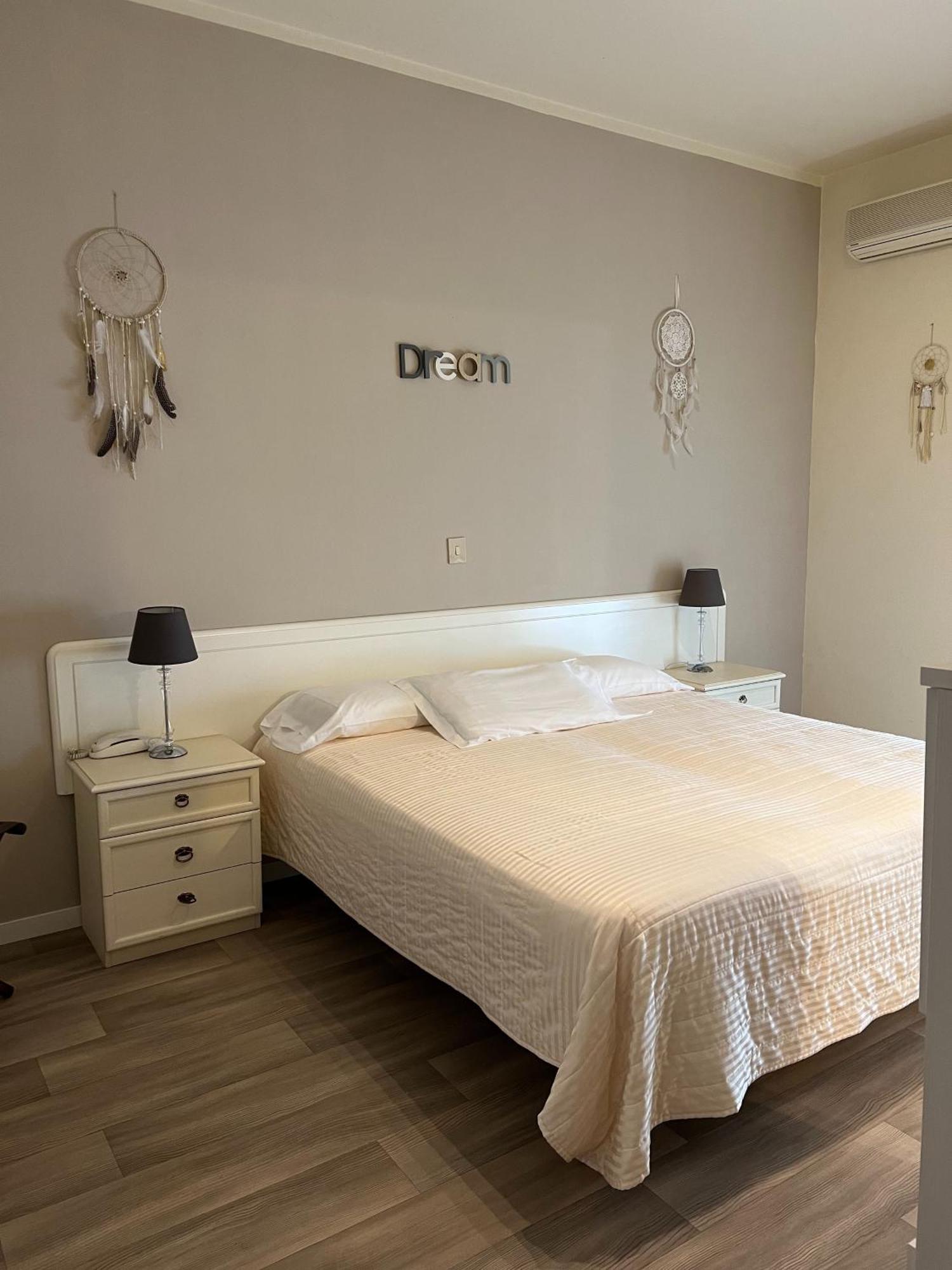 G&D Hotel Deanna Pool&Brunch Milano Marittima Phòng bức ảnh