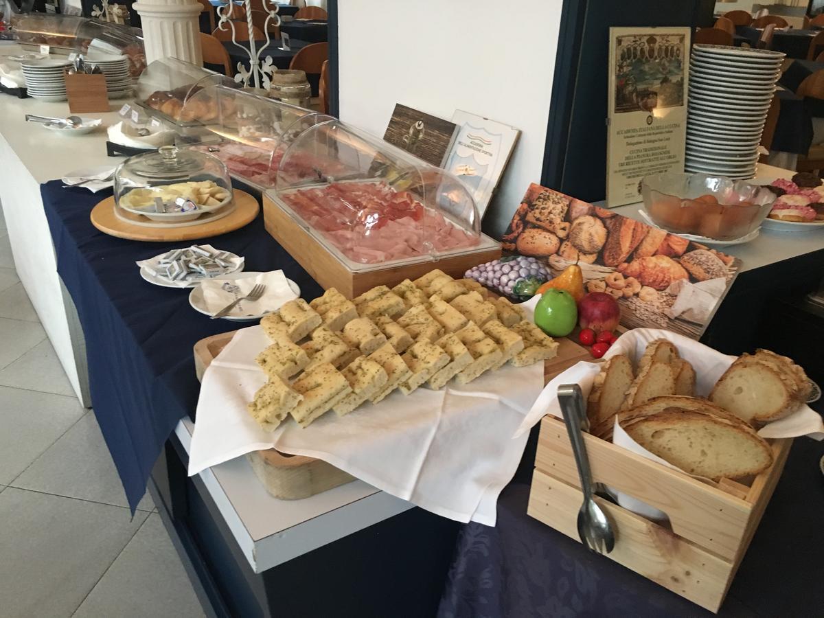 G&D Hotel Deanna Pool&Brunch Milano Marittima Ngoại thất bức ảnh