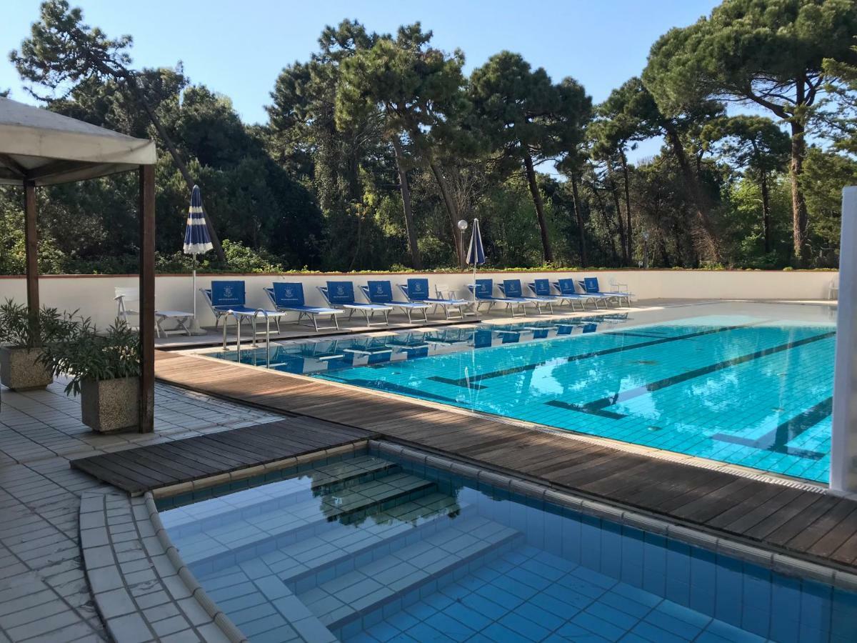 G&D Hotel Deanna Pool&Brunch Milano Marittima Ngoại thất bức ảnh